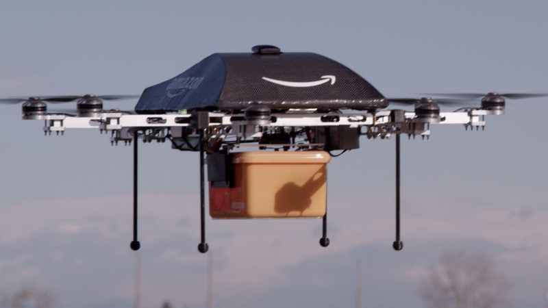 Amazon Phoenix-də dron vasitəsilə məhsulları çatdırmağa başlayır